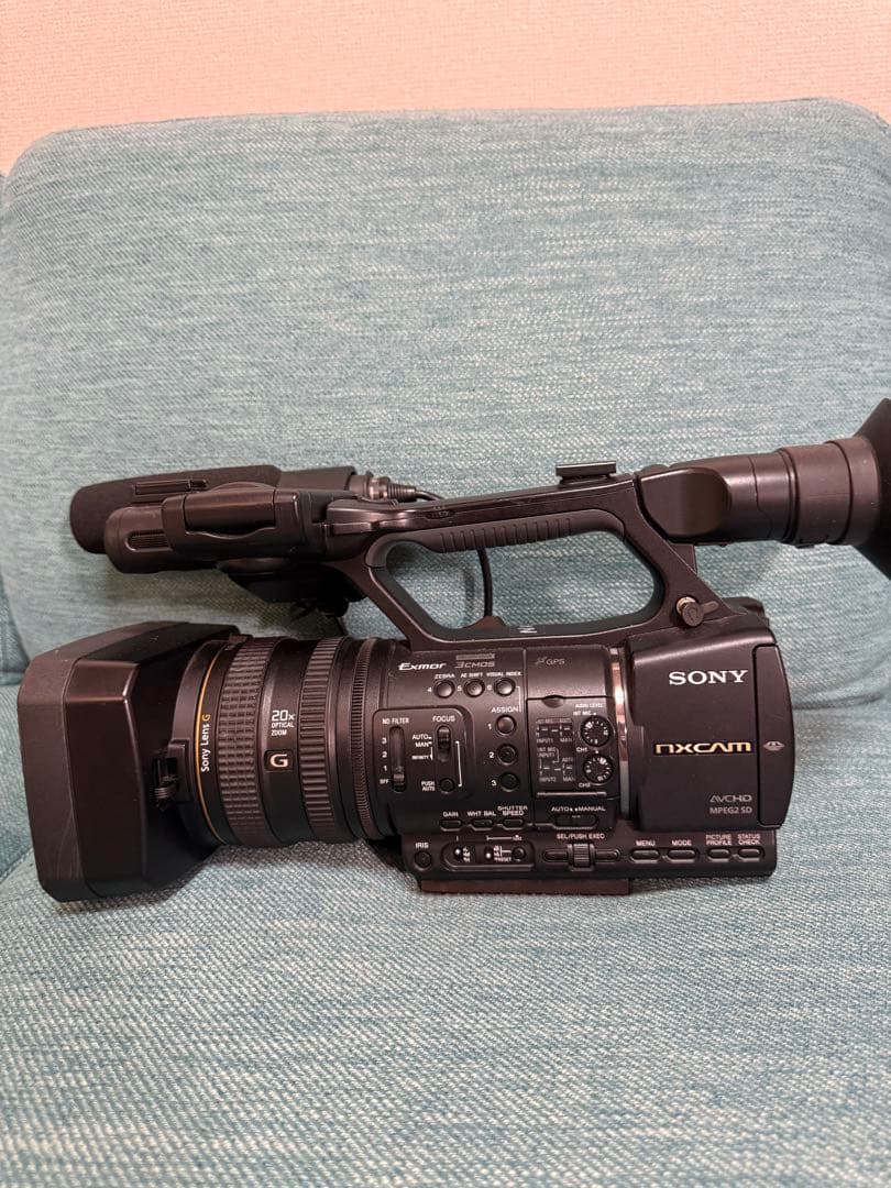 ち*ん様 【美品】SONY HXR-NX5J NXCAMカムコーダー　値下げ可能