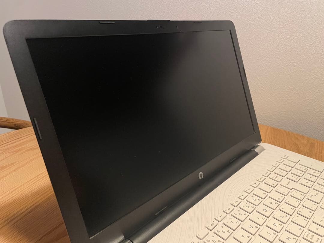 HP Laptop 15-bw0xx 17年式　メモリ4GB ノート　パソコン