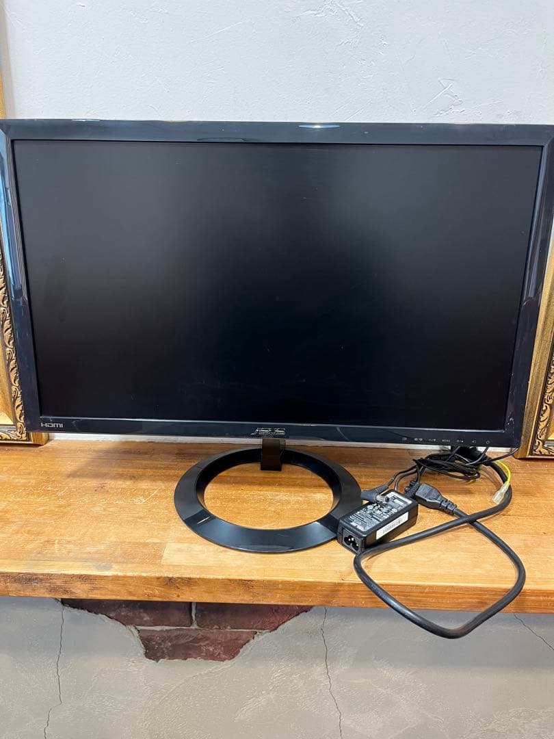 ASUS ディスプレイ 本体