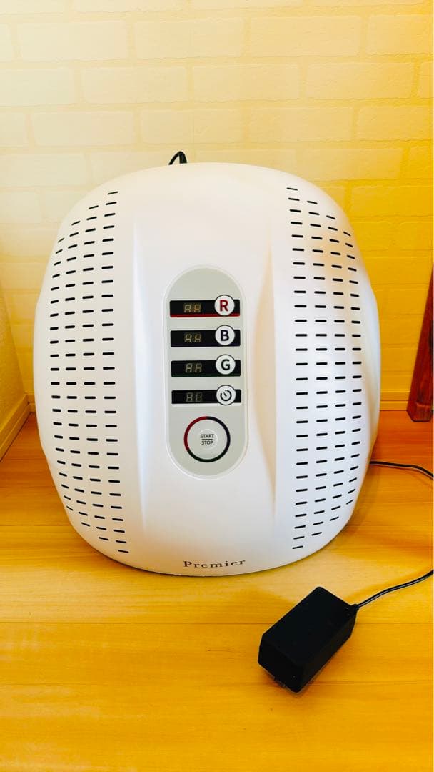 LED美顔器 プレミア ホワイト