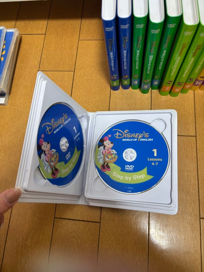 Disney World of English DVD教材セットメインプログラム