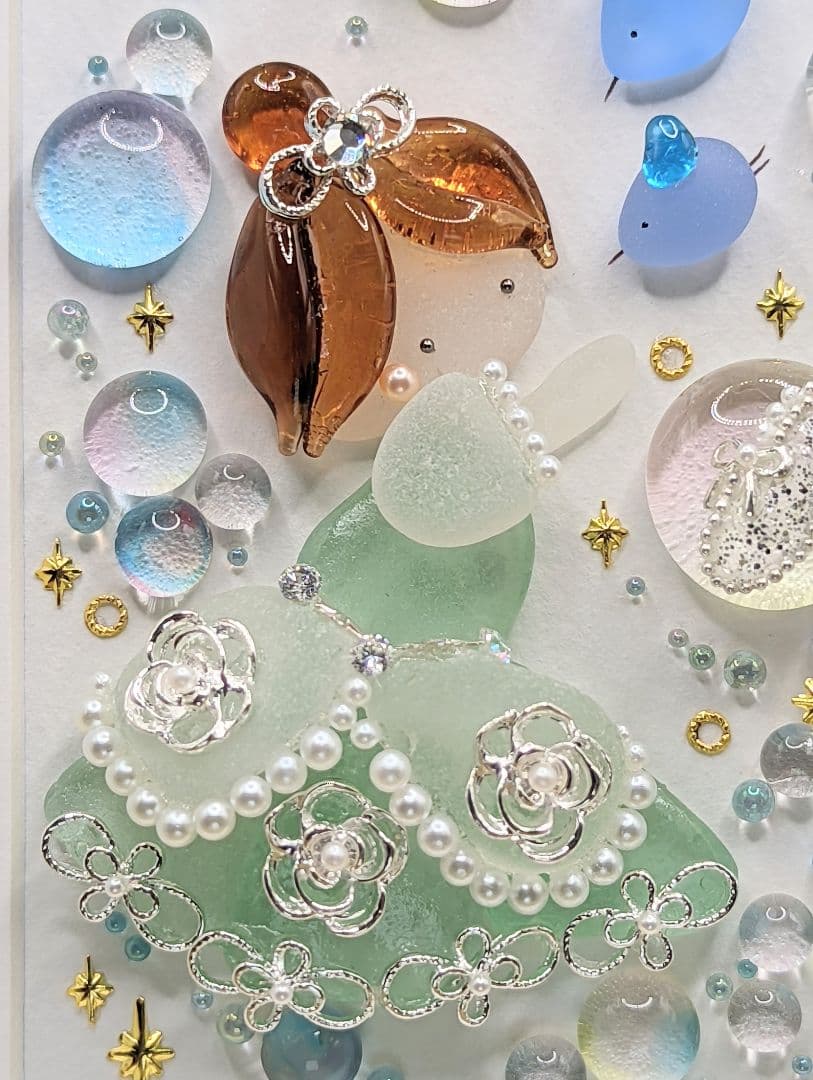 『Wearing a Glass Dreamed of…*』　シーグラスアート