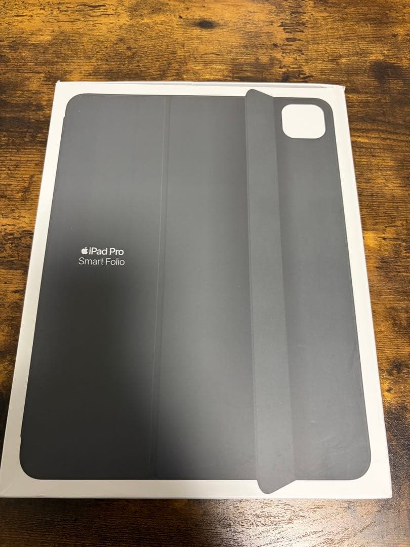 iPad Pro M4 13インチ用 Smart Folio ブラック