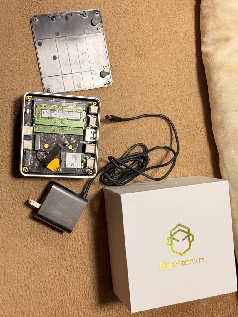 ミニPC GenMachine Ren4000 16GB Ryzen7 4700U