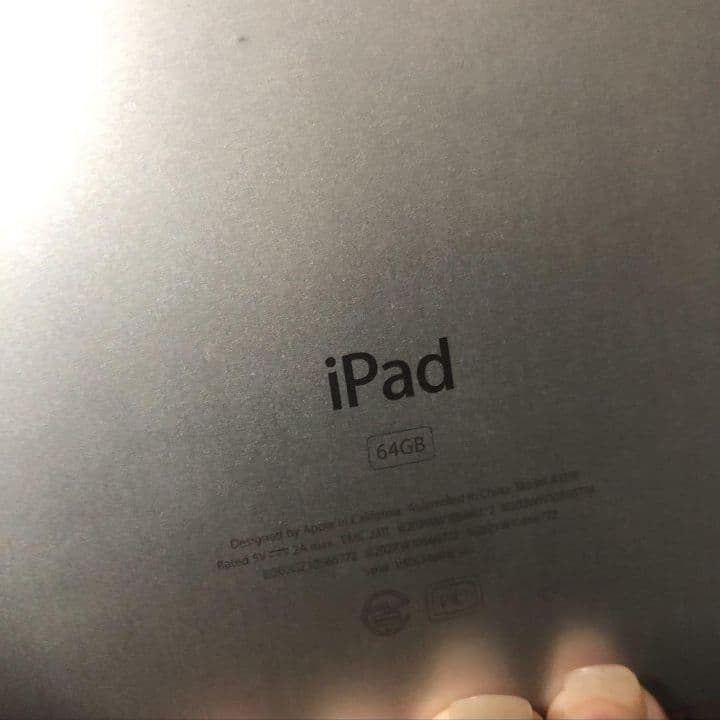 送料込み Apple iPad 64GB
