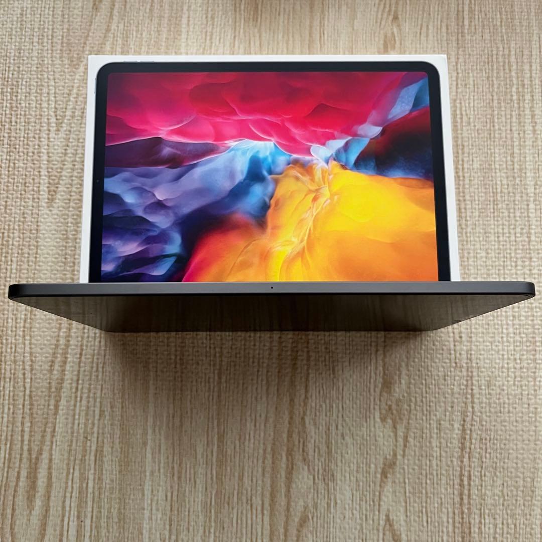 【木】iPadPro2020 (第二世代)256