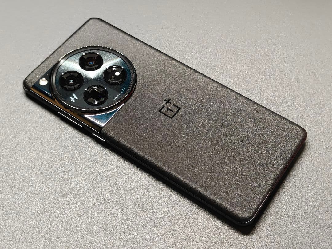 【美品/グローバル版】OnePlus12 ブラック