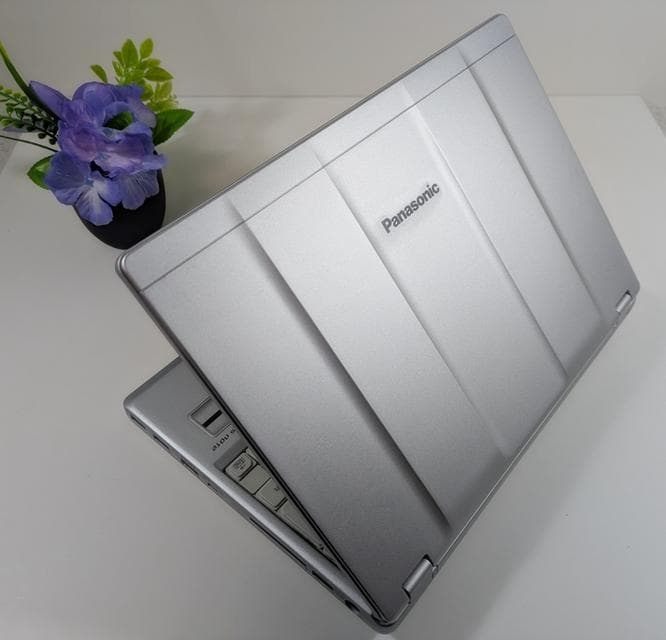 【美品】バッテリー良好✨新品256GB✨i5✨すぐ使える✨小型ノートパソコン