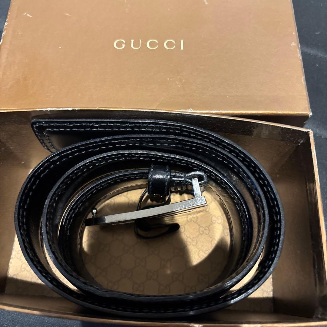 GUCCI ブラックベルト Gロゴバックル 箱付き