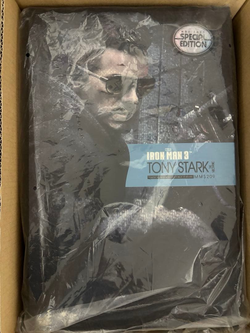 ホットトイズ　アイアンマン3 トニー・スターク　マンダリン邸襲撃版　限定版