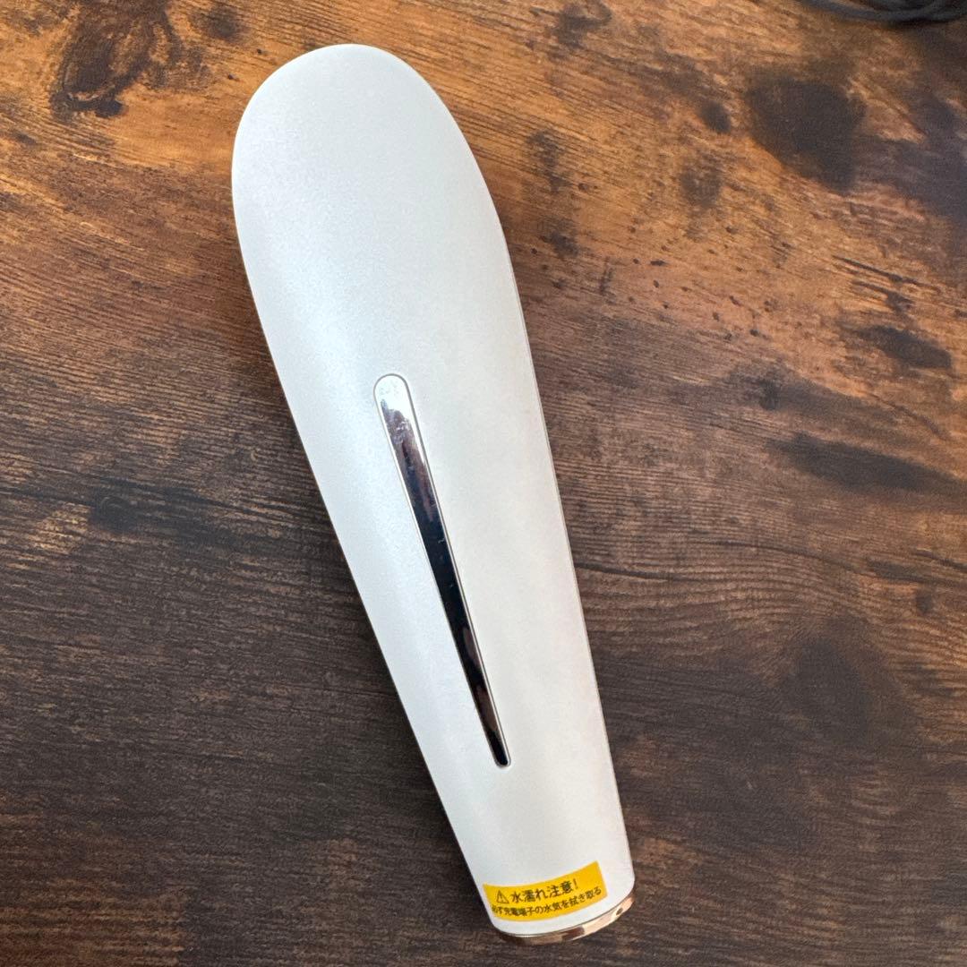 【箱無し】ヤーマン スカルプリフト ブラシ美顔器 EMS MS82W