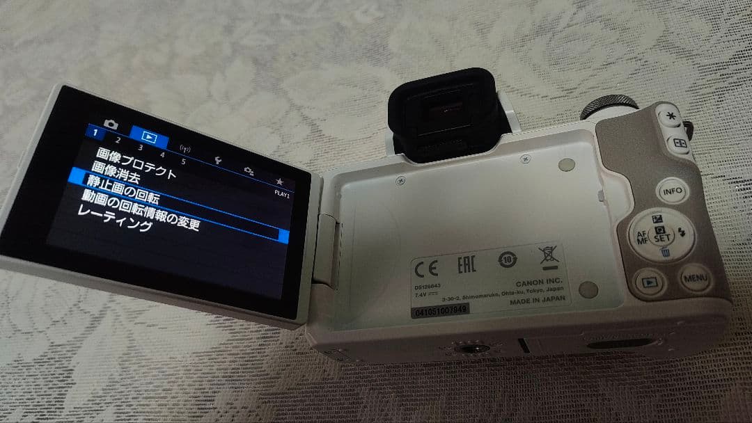 【最終値引き】Canon EOS kiss M2ダブルズームキット