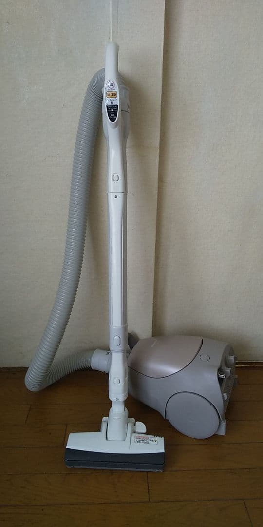 21年製❗軽量型、パナソニック、紙パック式掃除機(パワーノズル)