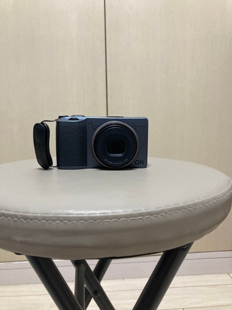 RICOH リコー GR Ⅲx urban edition ＋社外ストラップ