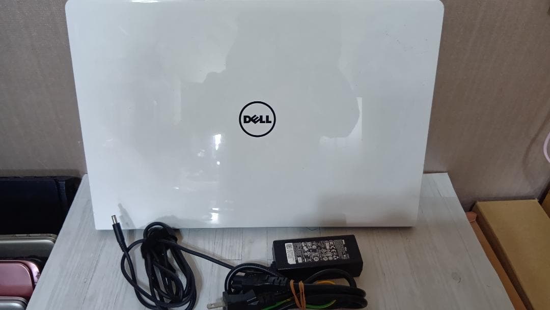 Dell Inspiron 5559 第6世代i5