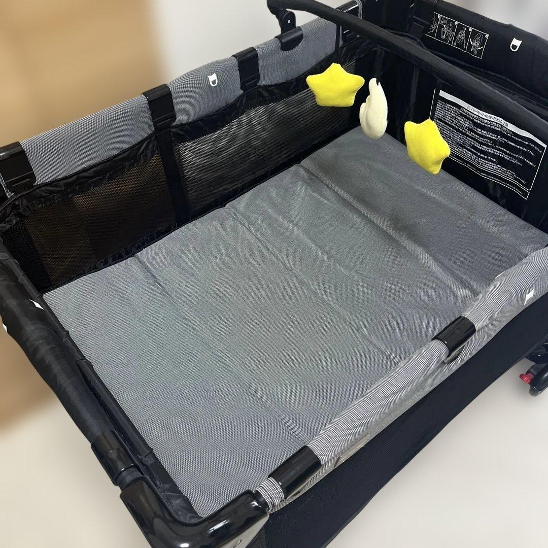 美品　カトージ　ベビーベッド　おしゃれ