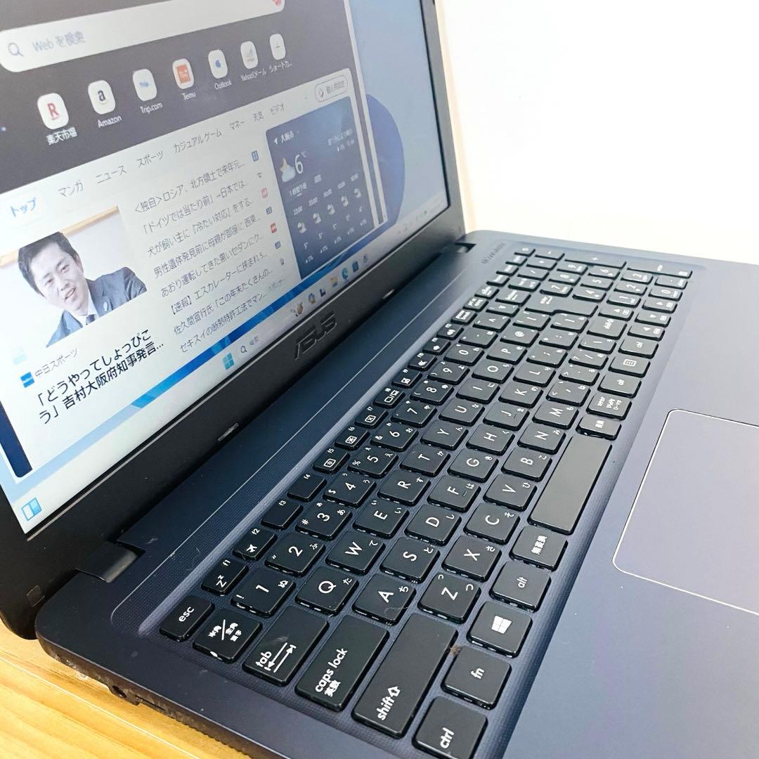 すぐ使える設定済2022モデル薄型ノートSSD256 win11オフィスカメラ