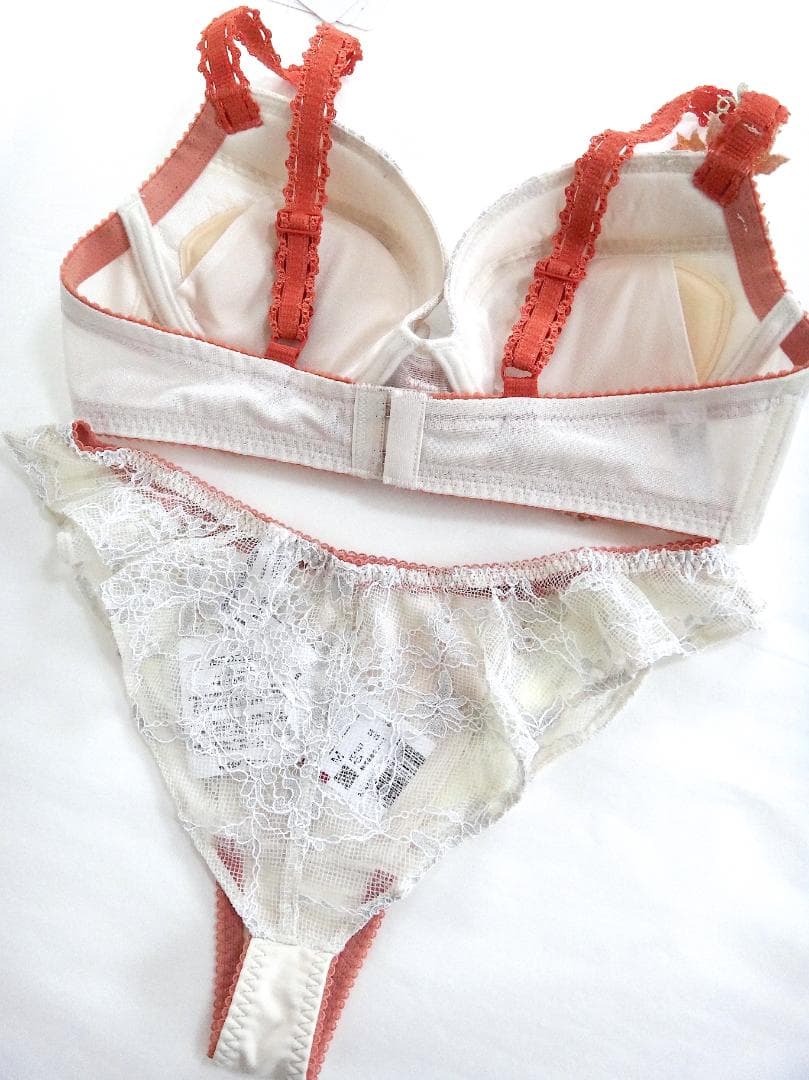 ワコール ルジェ ブラジャーD65 & ソングショーツ 2セット