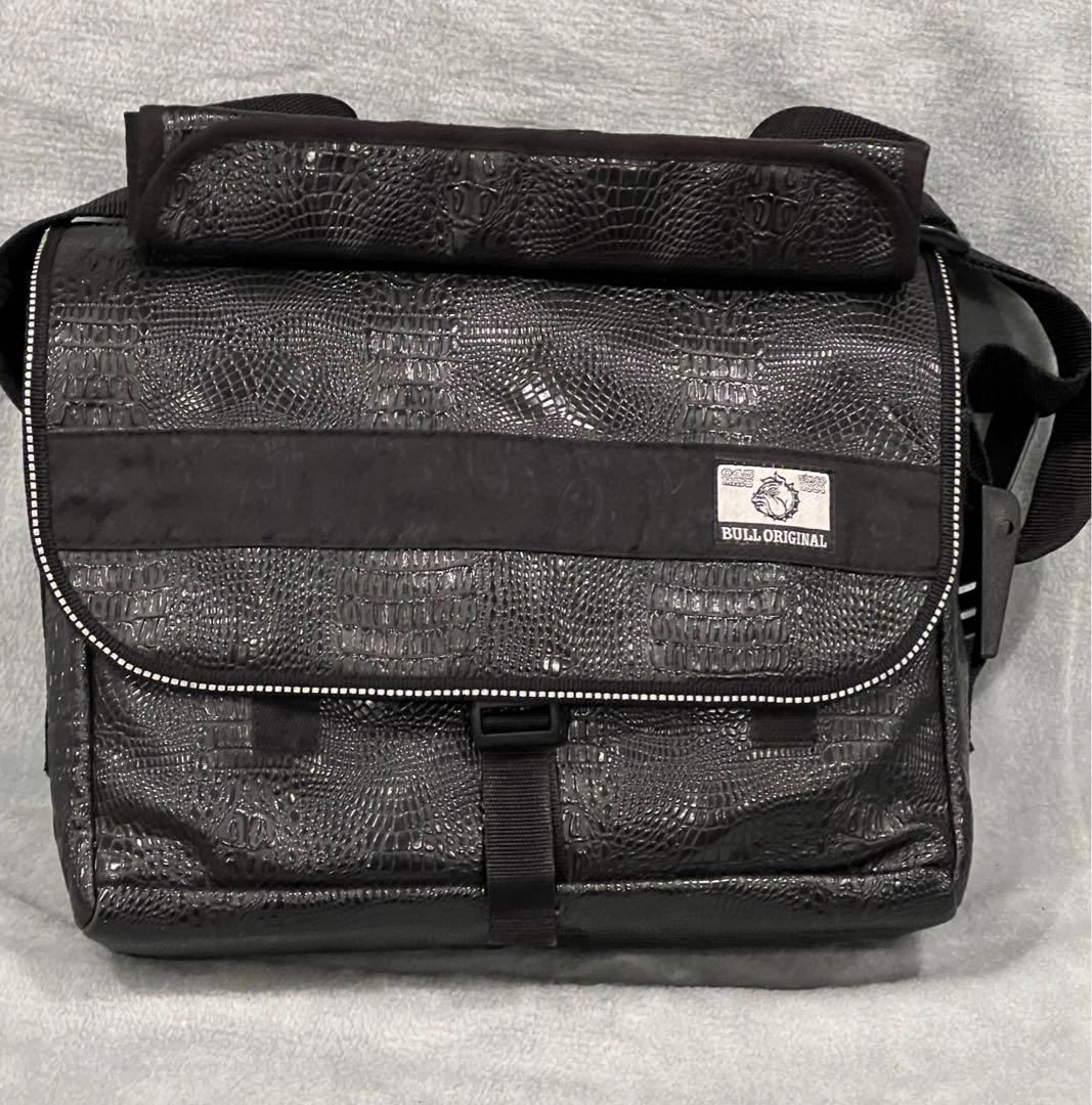 激レア BULL ORIGINAL レザーショルダーバッグブラック