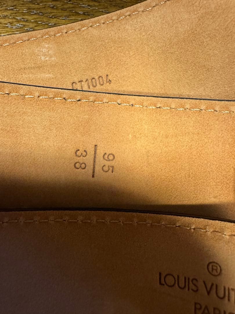 限定価格　LOUIS VUITTON エピ　ベルト