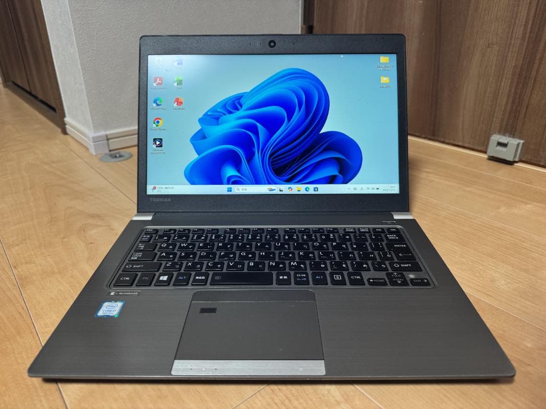 Win11 ノートPC 第8世代Core i7 dynabook メモリ32GB