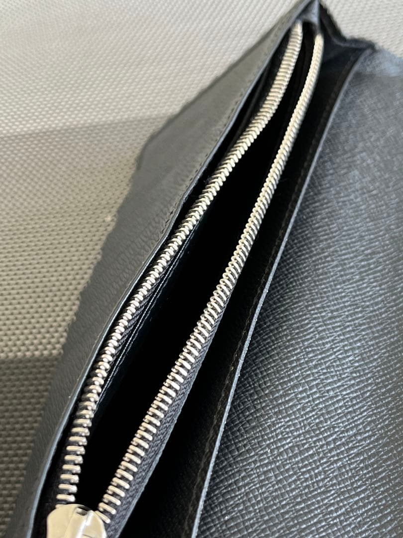 LOUIS VUITTON ルイヴィトン 長財布　M69410