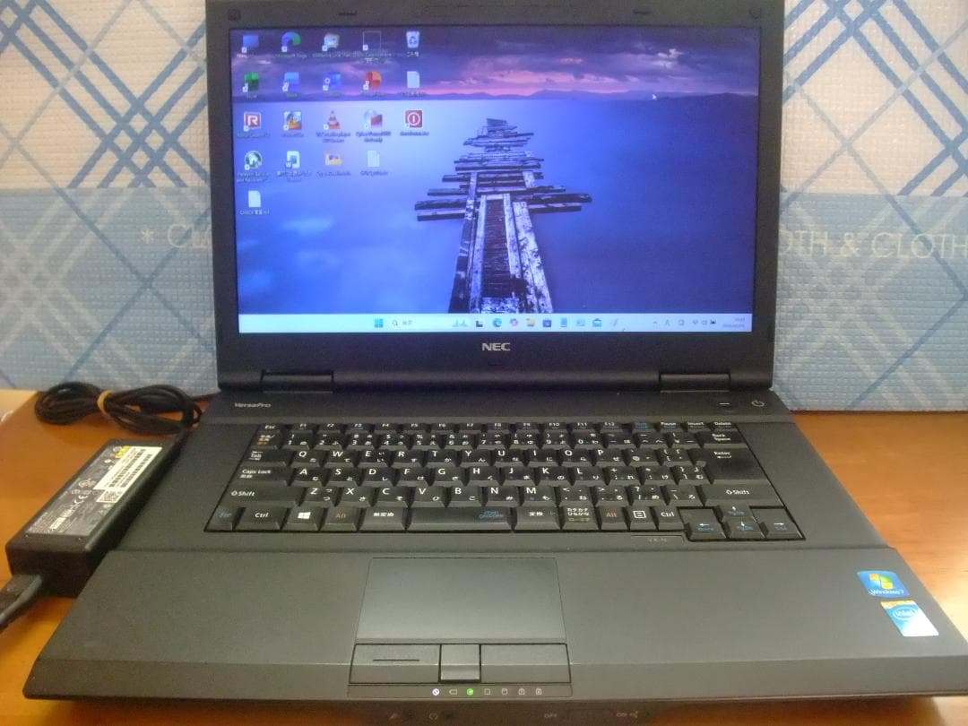 爆速SSD300G VK26T W11 i5 8G BD Office 即使用