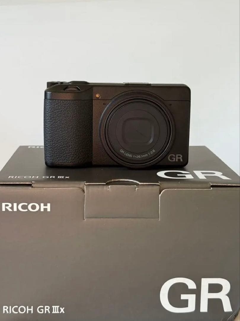 超美品　リコー　RICOH GR IIIx