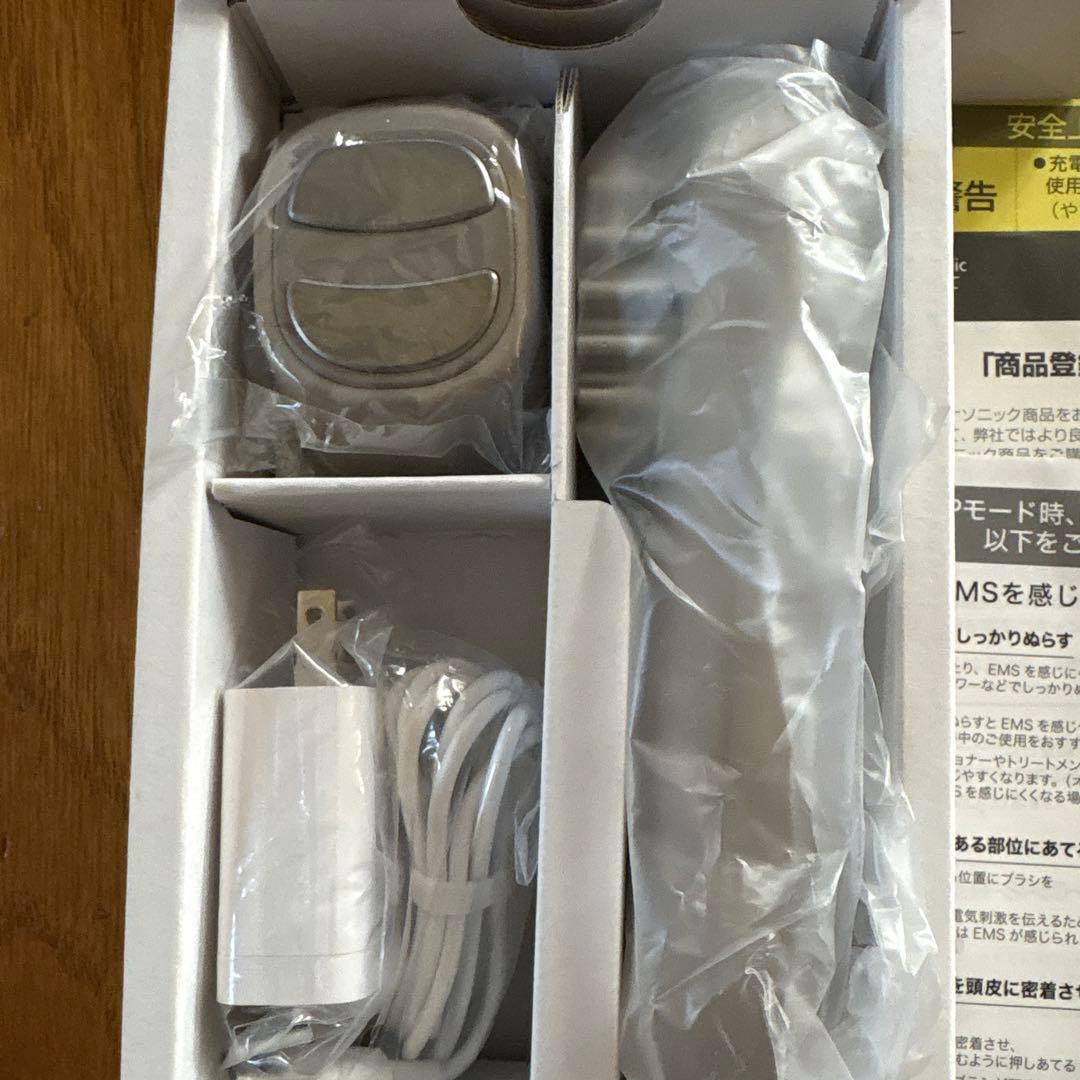 Panasonic VITALIFT EMS美顔器