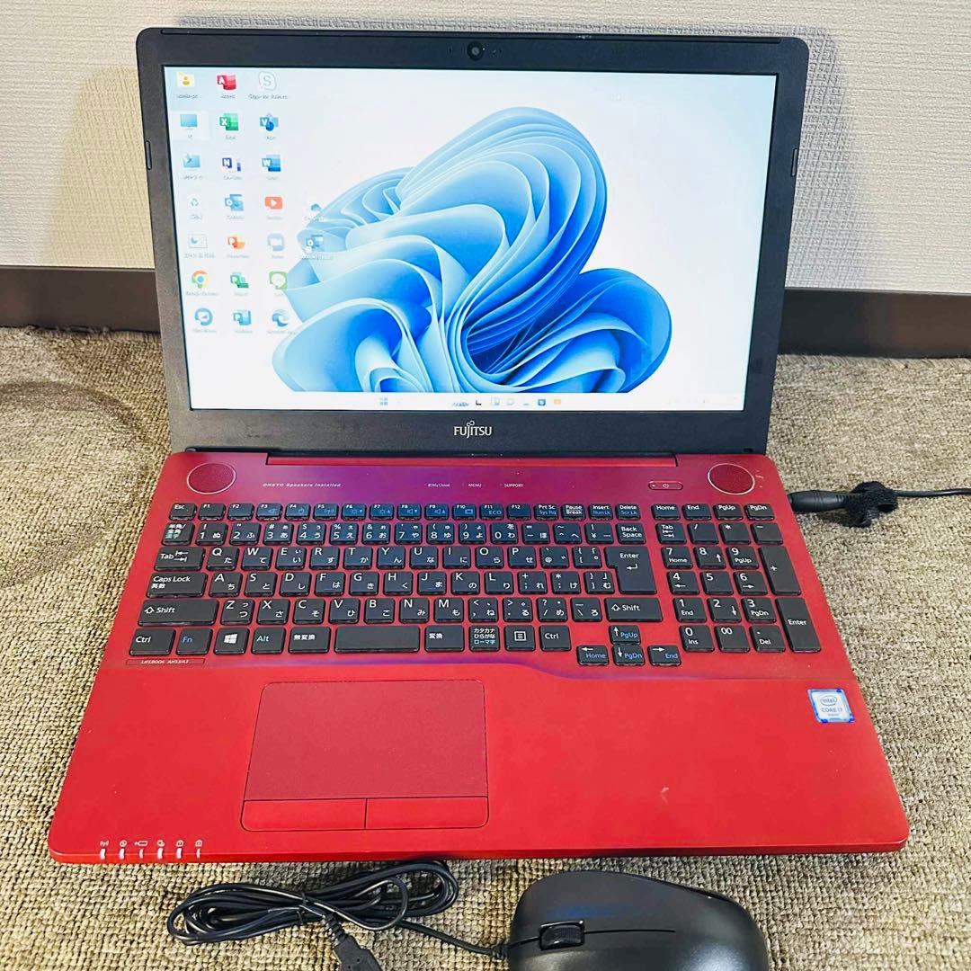 S131 Fujitsuノートパソコン i7メモリ8G高速 Windows11