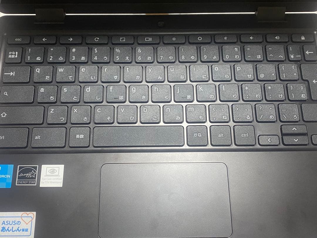 ASUS Chromebook本体