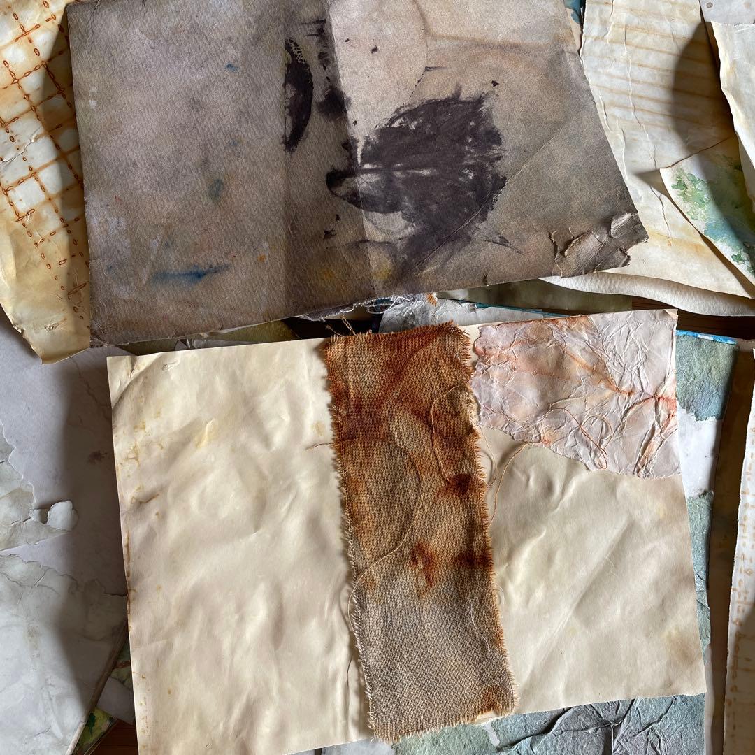 庭の本棚　 「襤褸の本12〜路地裏の本〜」 アートブック　ジャンクジャーナル