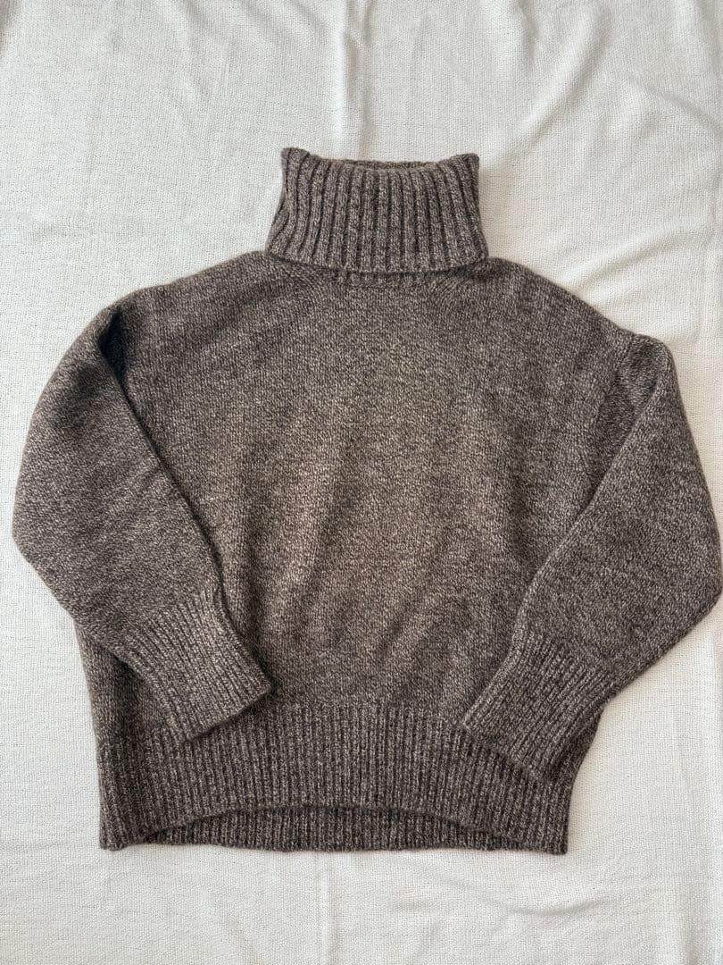 GALERIEVLE ギャルリーヴィー タートルネックプルオーバー　ヤクキャメル