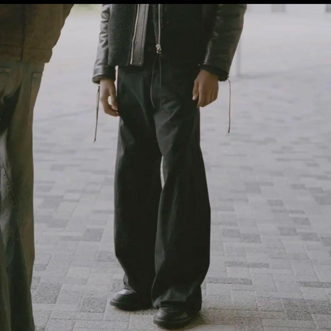 NVRFRGT 3D Twisted Wide Leg Jeans サイズ1