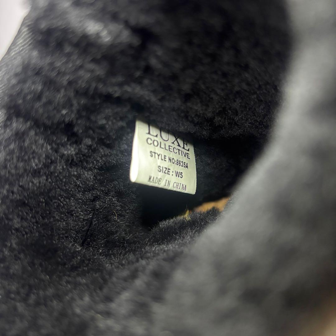 LAセレブ着用AUSTRALIAN LUXE スタッズ ムートンブーツ 黒