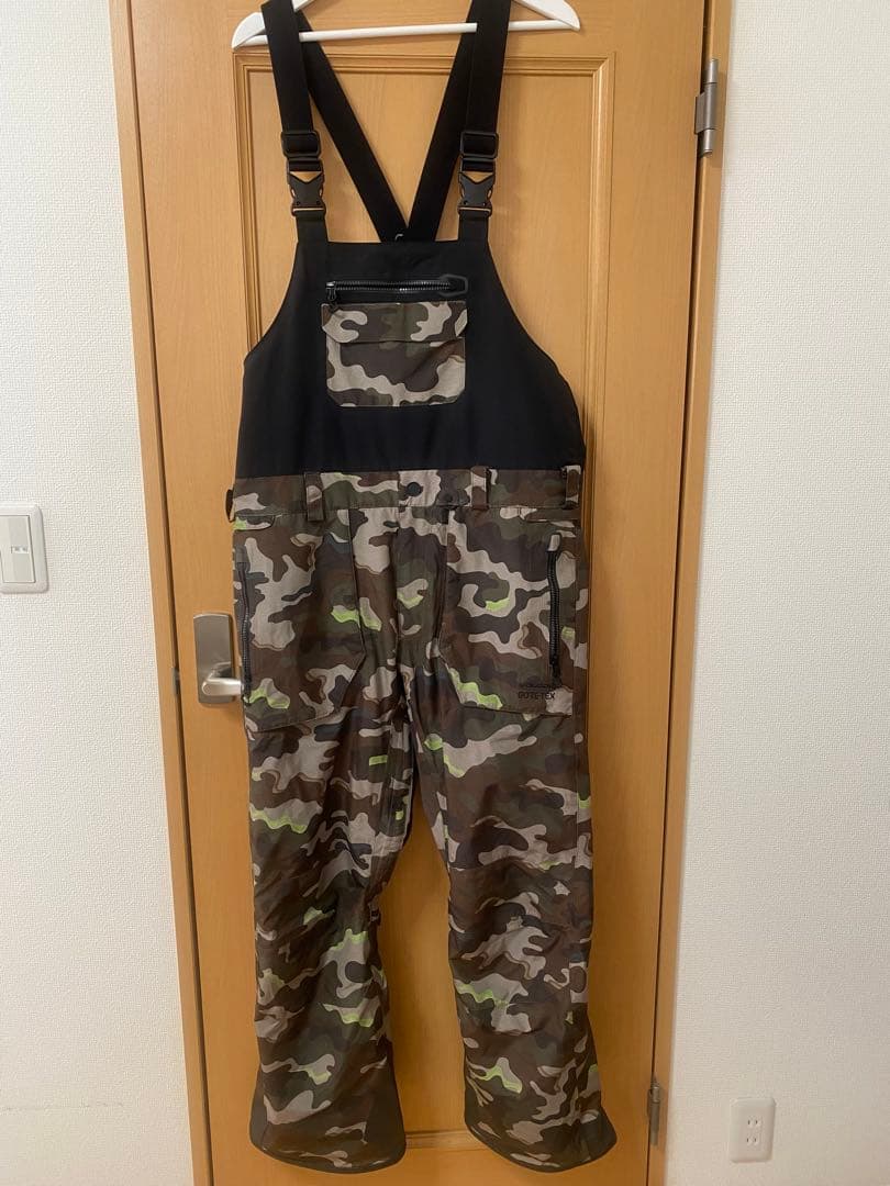 VOLCOM GORE-TEX 迷彩　ビブパン