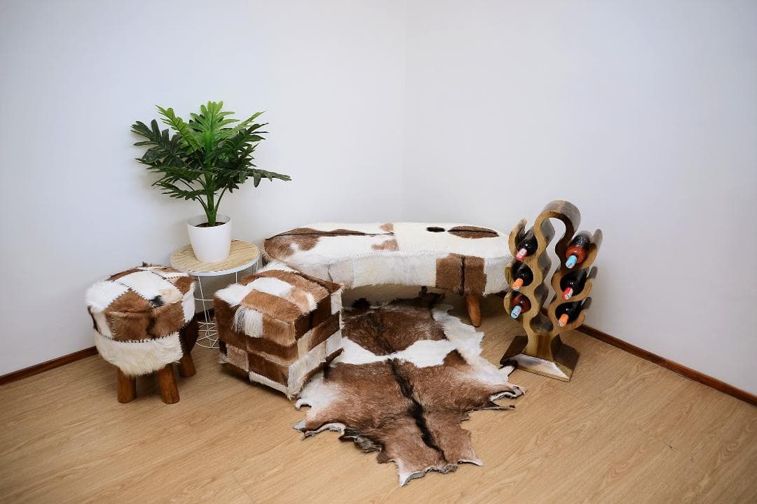 ヤギ皮　ヒョウ柄加工ラグマット