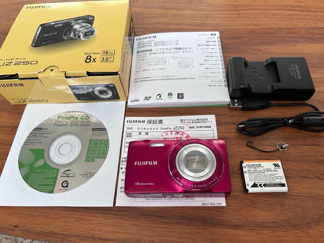 FUJIFILM フジフィルム FINEPIX JZ250 デジタルカメラ