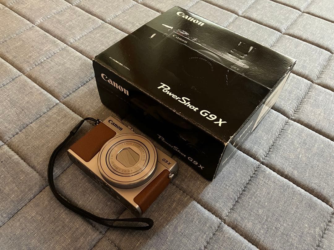 コンパクトデジタルカメラCanon PowerShot G9X
