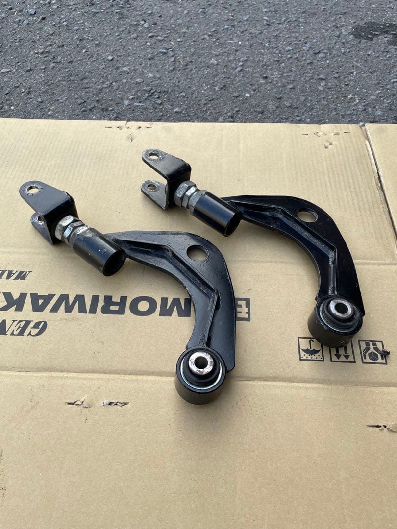 シルクロード リア アッパーアーム トヨタ車 50プリウス等