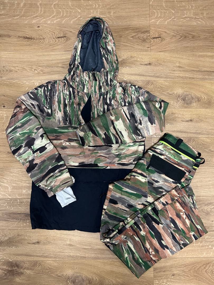VOLCOM スノーボード ウェア セットアップ