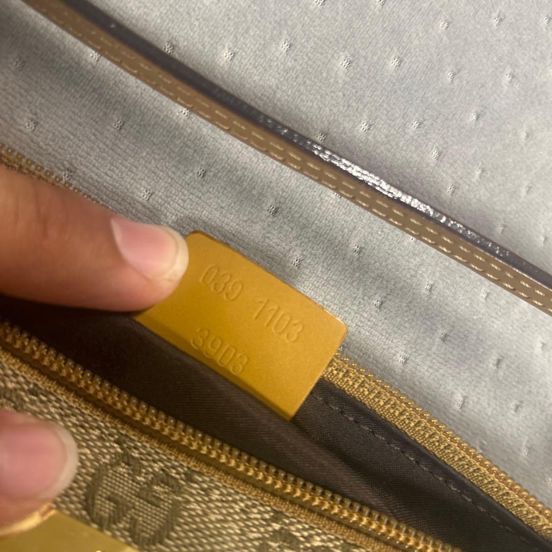 Gucci GGパターン 小型バッグ