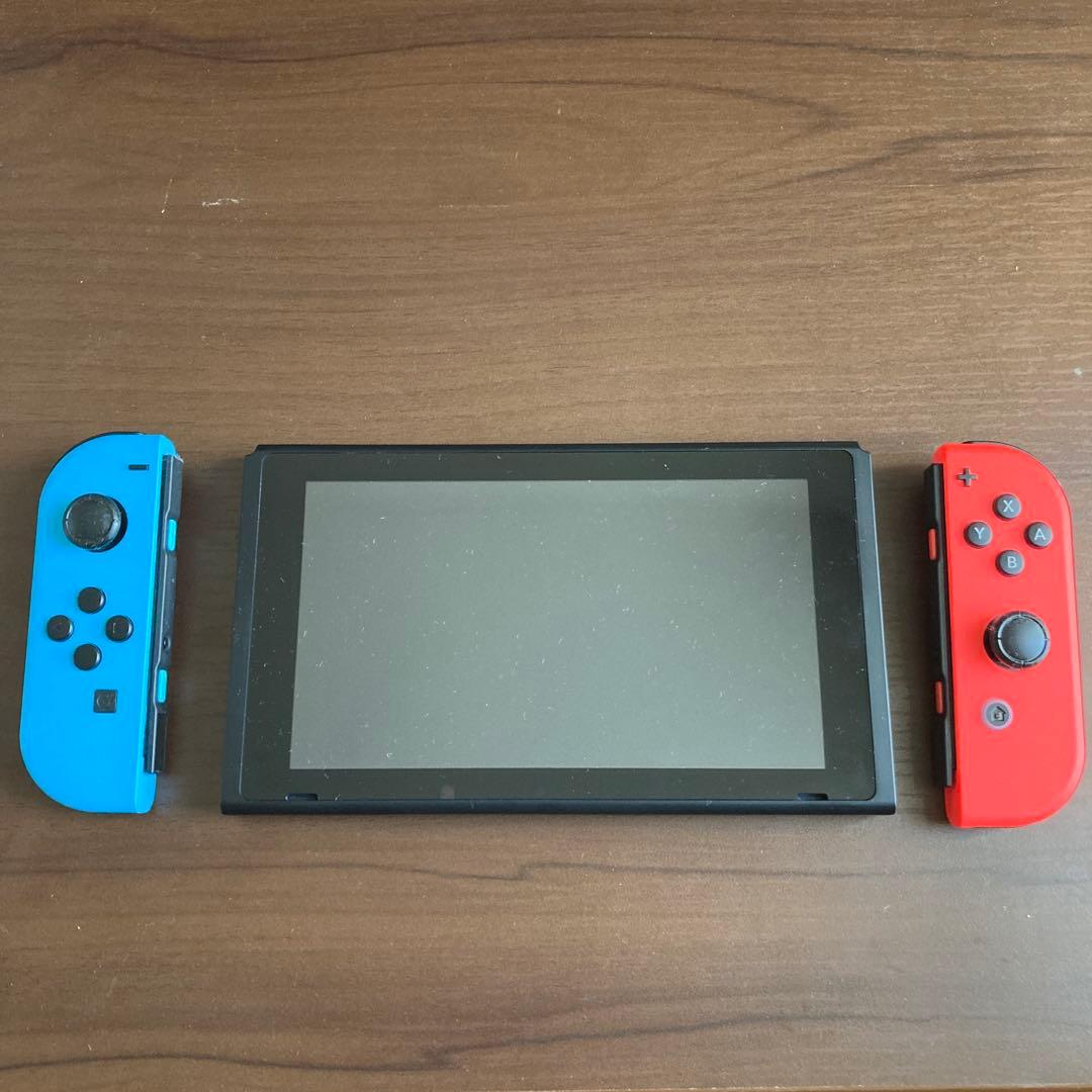 美品 Nintendo Switch 本体 青/赤 Joy-Con