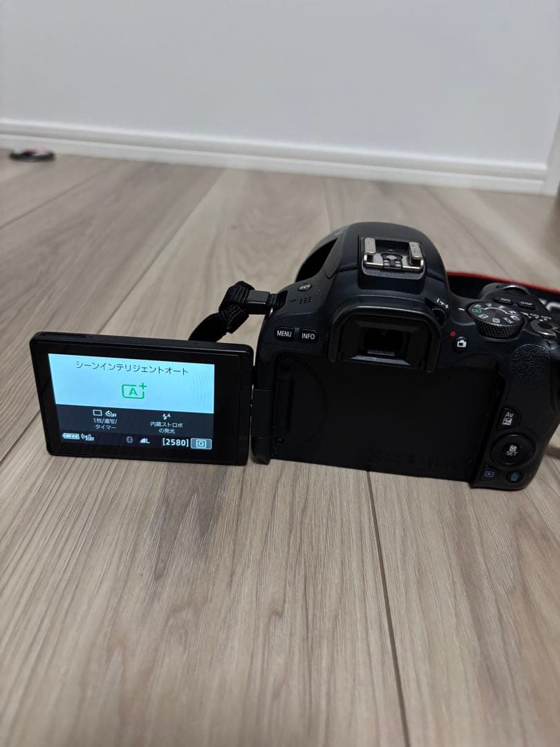 Canon EOS Kiss X9 一眼レフカメラ