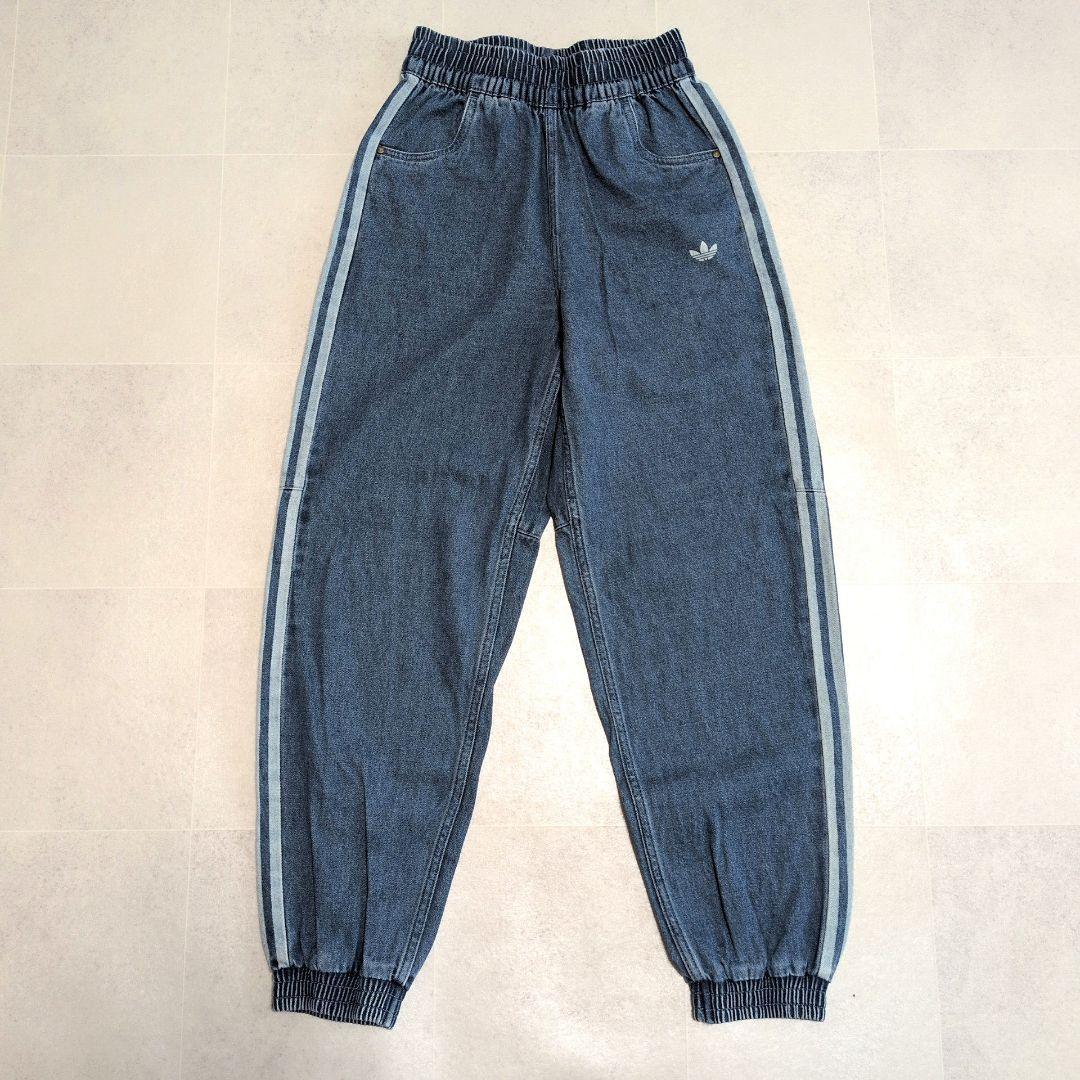 【極美品】アディダス デニム トラックパンツ M 三本線 ブラックピンク