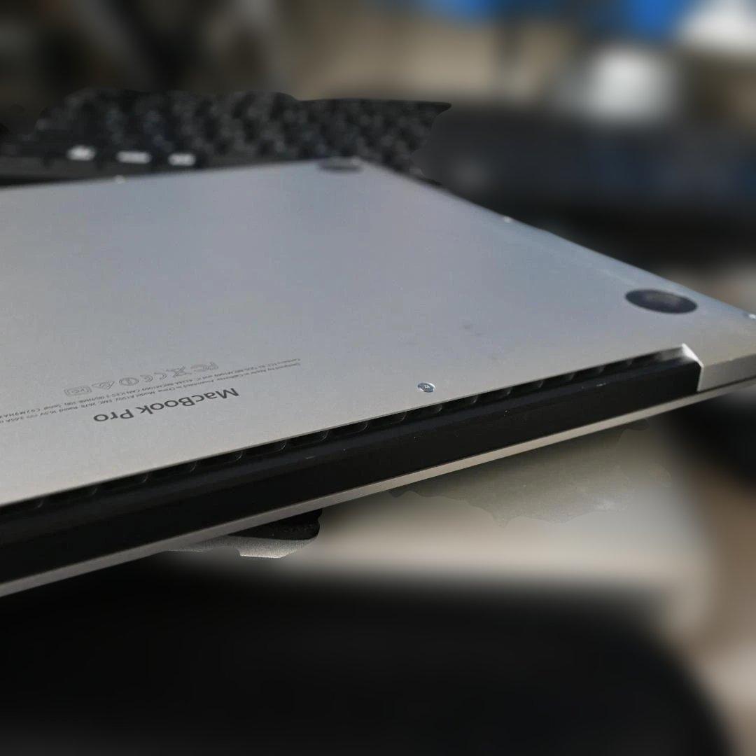 MacBook本体 MacBook Pro Retina 13-inch (Late 2013)