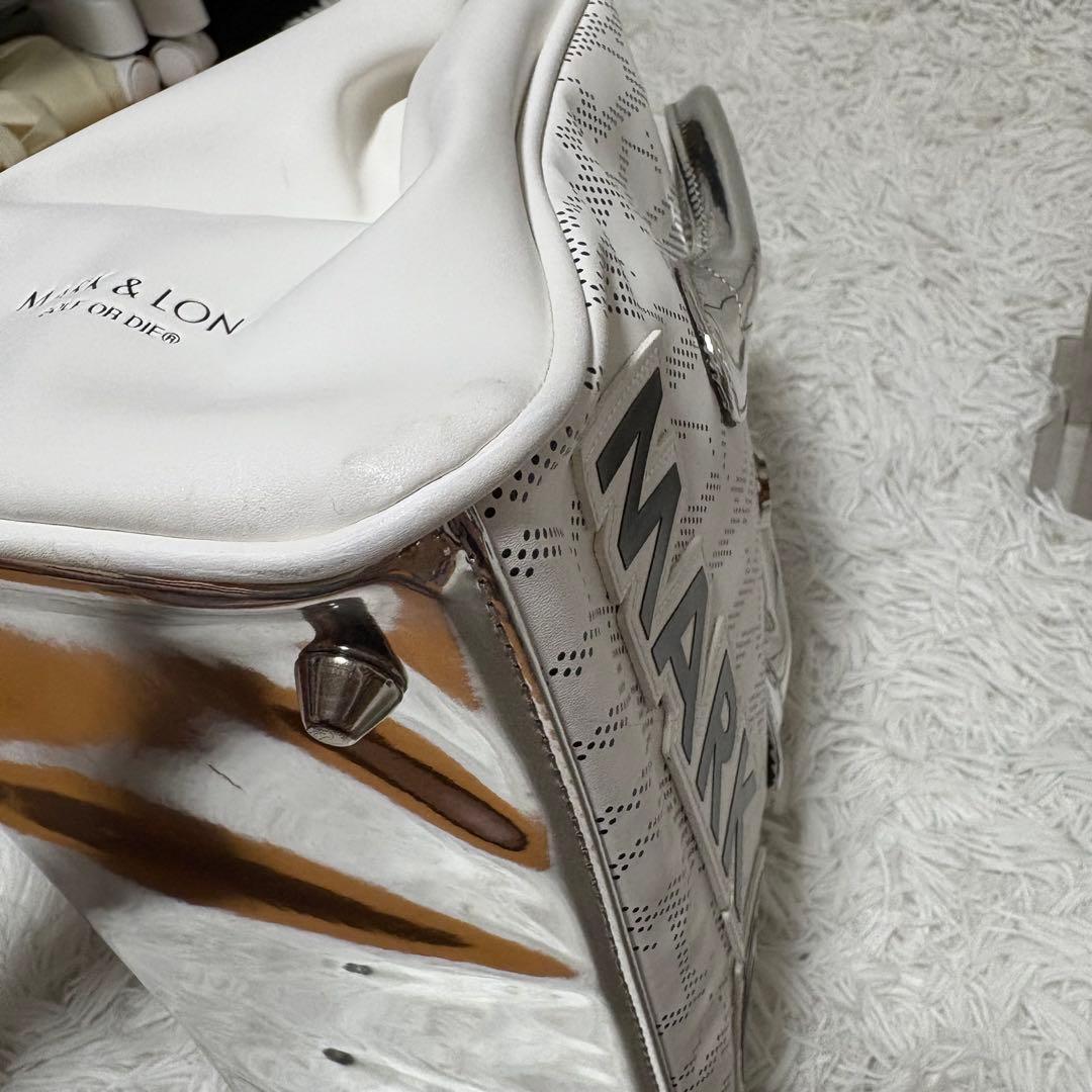 MARK&LONA ハンドバッグ ホワイト ユニセックス 木村拓哉着用モデル