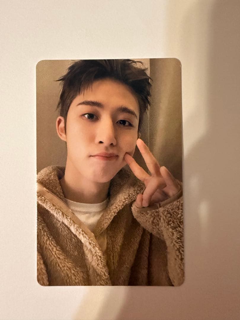 B.I HANBIN ハンビン K-GALAXYトレカ