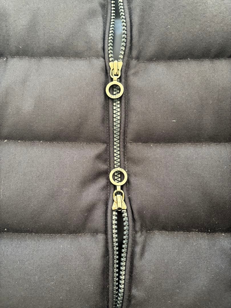 《おはぎ》TATRAS ネイビー ダウンジャケット フード付き