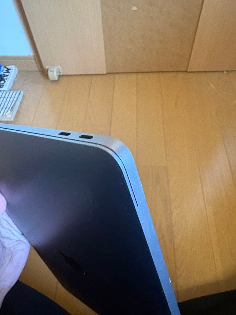 yura　MacBook Air スペースグレー　本体　M1 256GB